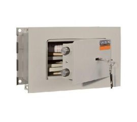 Встраиваемые сейфы